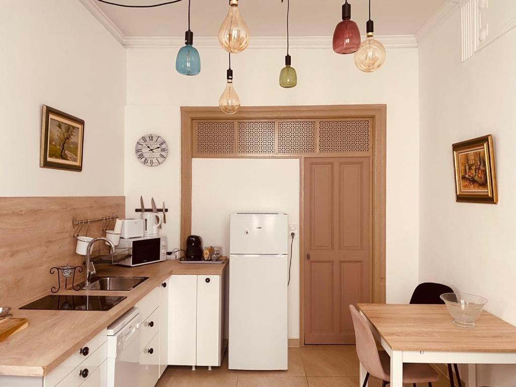 Appartement De Charme Avignon Exterior photo